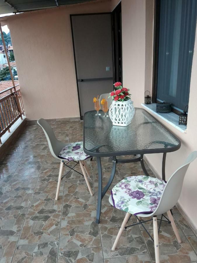 Dimitra'S Garden Villa Kallirakhi ภายนอก รูปภาพ