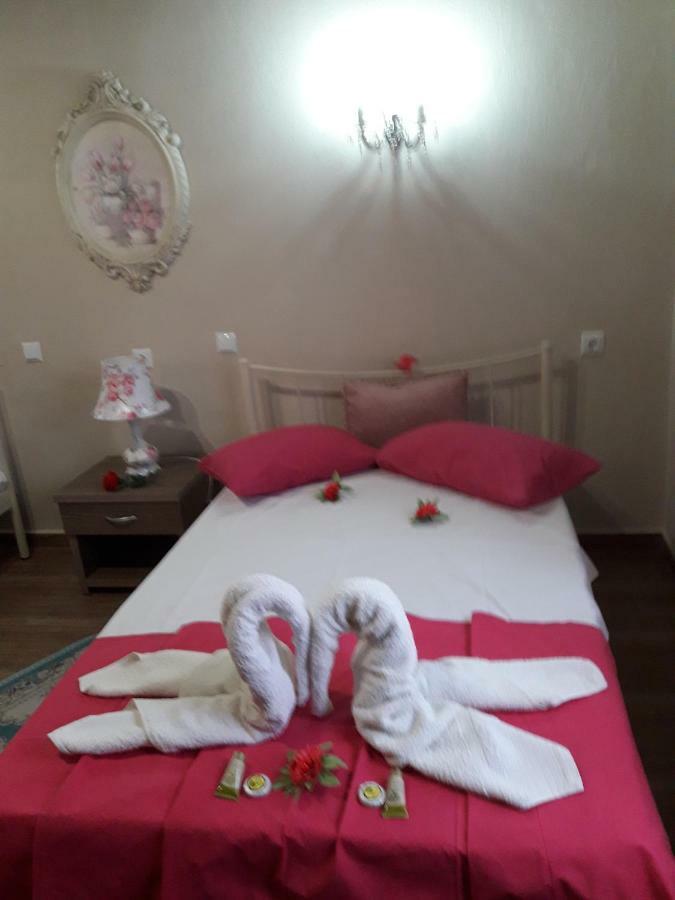 Dimitra'S Garden Villa Kallirakhi ภายนอก รูปภาพ