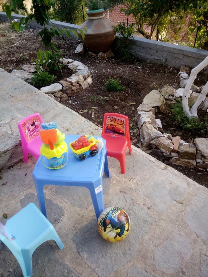 Dimitra'S Garden Villa Kallirakhi ภายนอก รูปภาพ