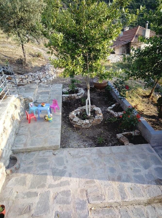 Dimitra'S Garden Villa Kallirakhi ภายนอก รูปภาพ